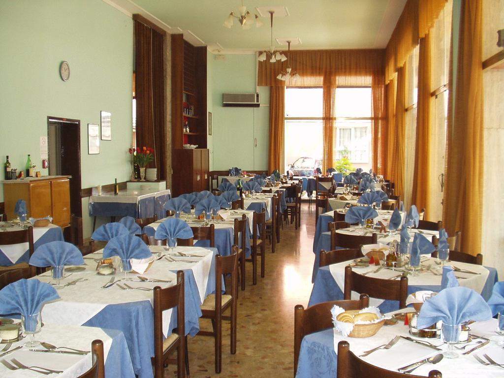 Hotel Britannia Lido di Jesolo Eksteriør billede